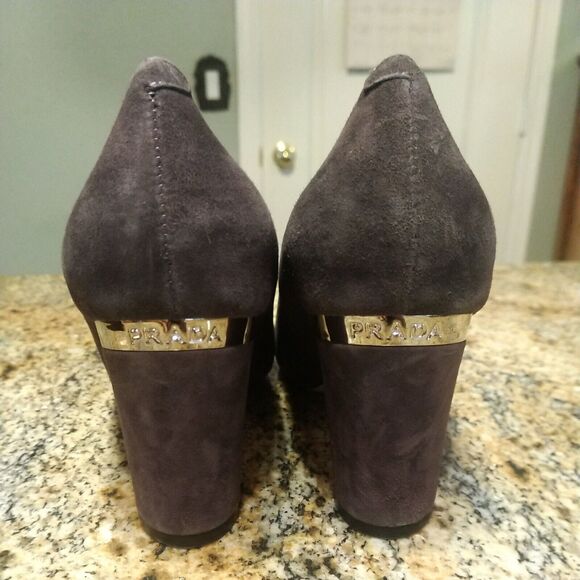 Prada Logo Brown Suede Leather Silver Cap Round Toe Chunky Heel Pumps Sz 7.5 38 - Picture 9 of 12